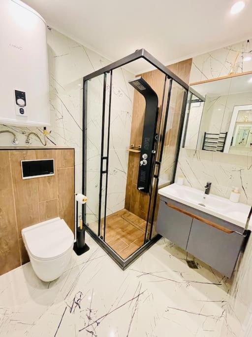 Hidden Treasure Apartment Varna Bagian luar foto